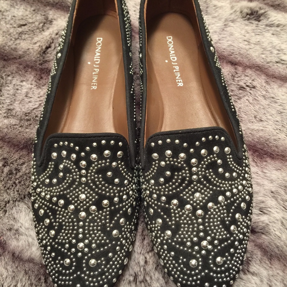 Donald J Pliner Stud Detailed Flats